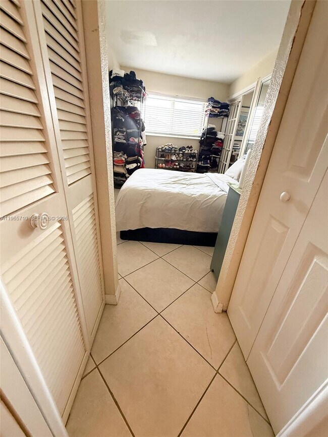 Building Photo - 1967 S Ocean Blvd