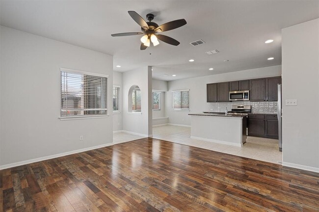 Building Photo - 256 Pelican Bay Cir