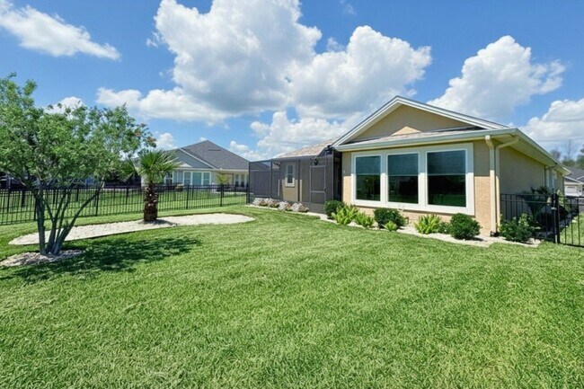 Building Photo - 174 Ryan Nicholas Dr