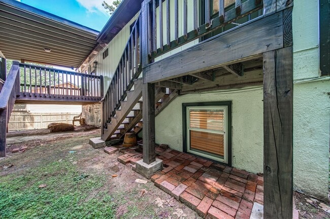 Building Photo - Renovated 4 bed home in Kennesaw w/ Designer Kitchen