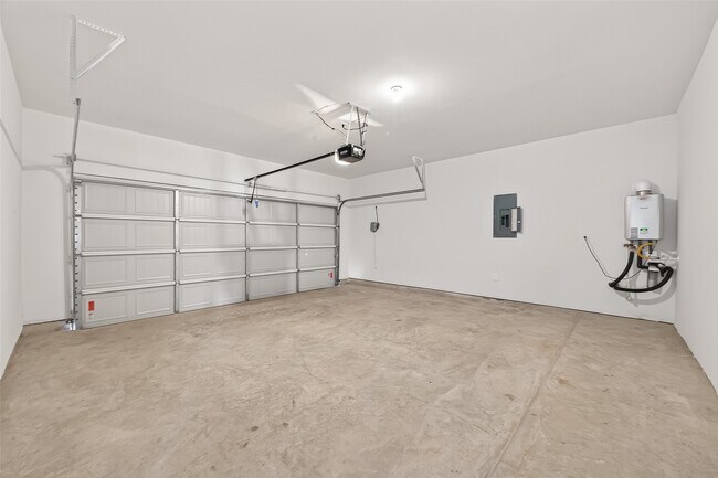 Building Photo - 4323 Camden