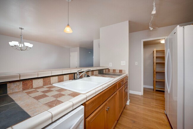 Building Photo - 5336 Karbet Way