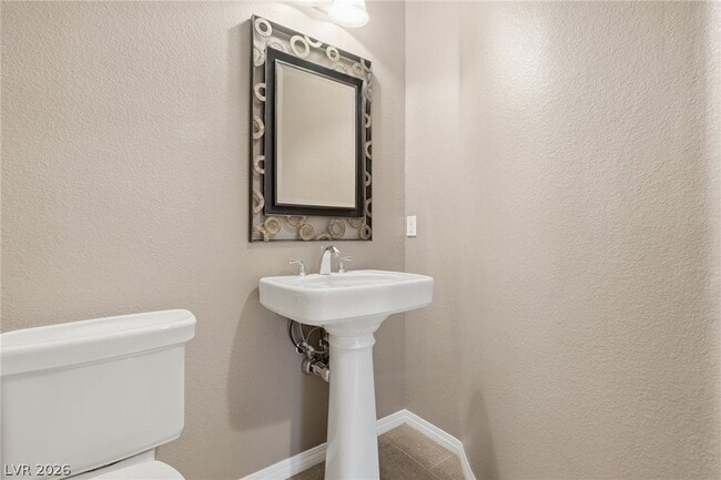 Building Photo - 10344 Shropshire St