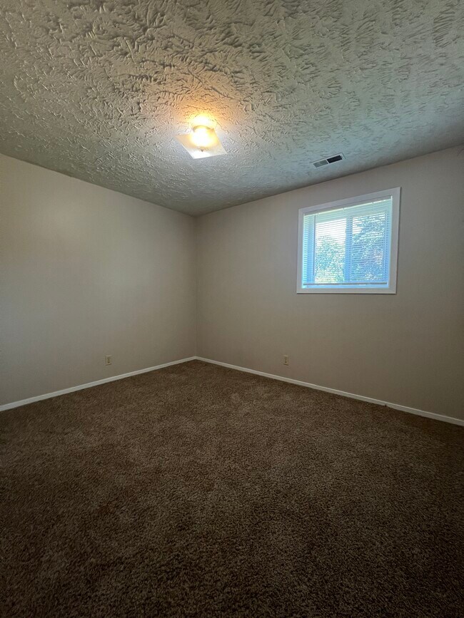 Building Photo - 5051 Marshall Dr