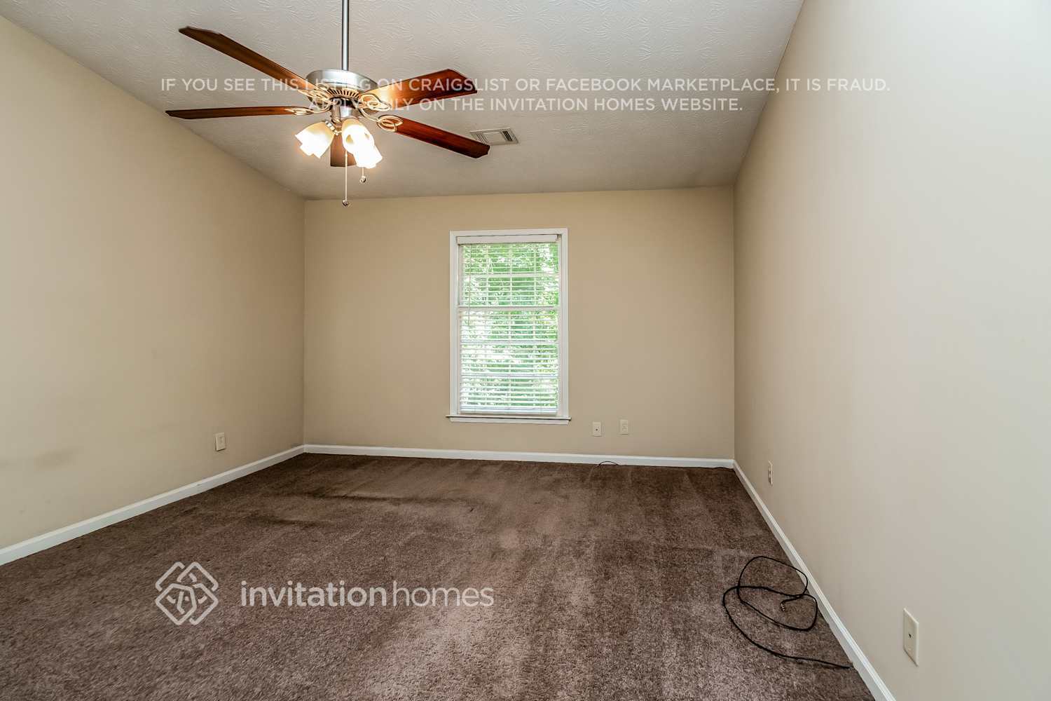 Building Photo - 2710 Old Ivy Ct NE