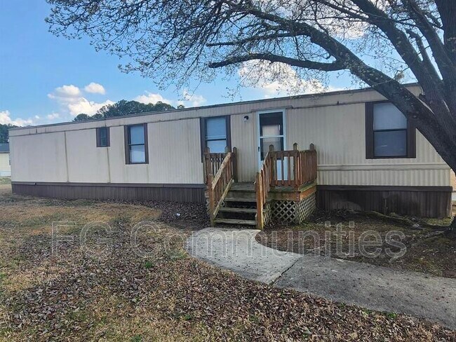 Building Photo - 2003 Keith Ln