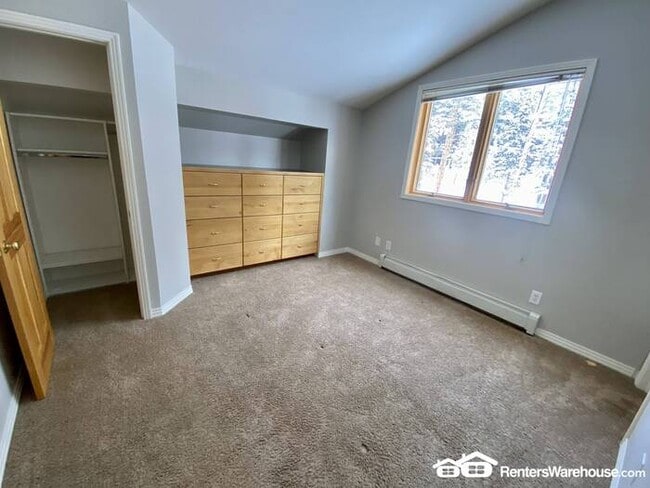 Building Photo - Perfect Townhome in the Boreas Pass Neighborhood