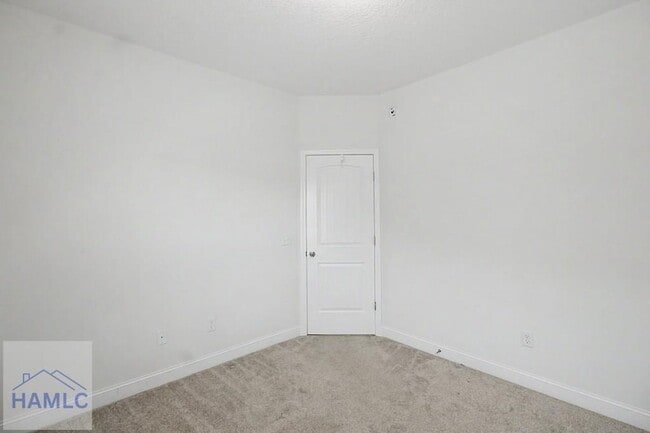 Building Photo - 364 Abode Ave