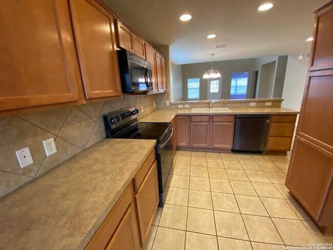 Building Photo - 3708 Greenridge