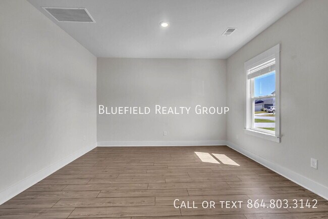 Building Photo - 308 Garrison Grove Dr