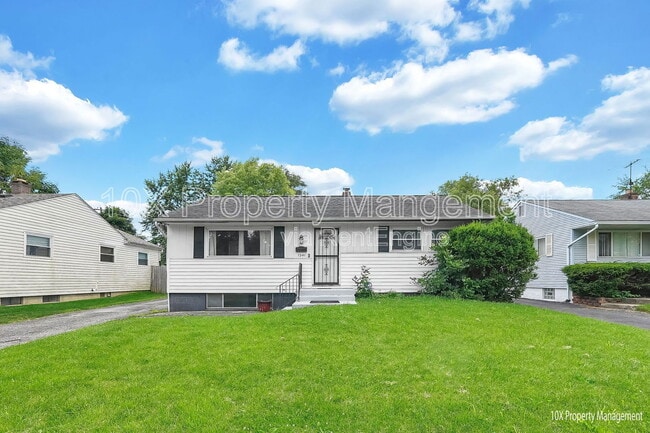 Primary Photo - 1341 Coburg Rd