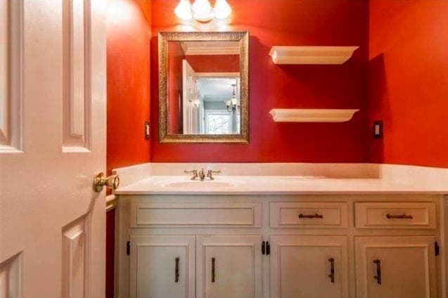 Building Photo - 637 Corbin Lake Ct