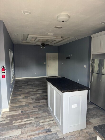 Building Photo - 2117 Taxco Ct