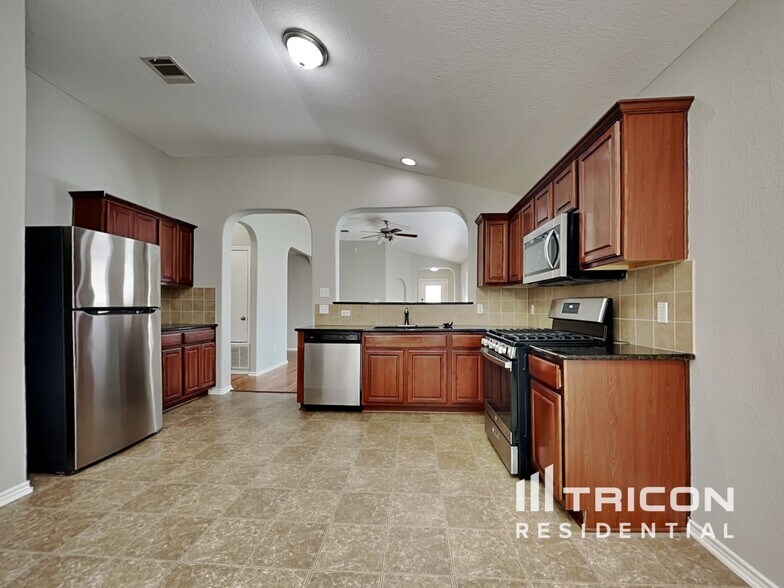 Building Photo - 3106 Wickham Ln