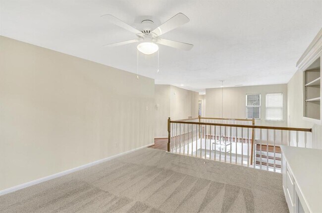 Building Photo - 100 S Piper Trace