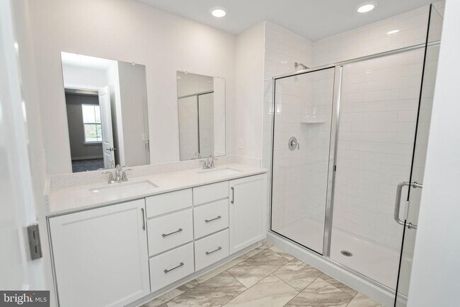 Building Photo - 4716 Franklin Cir