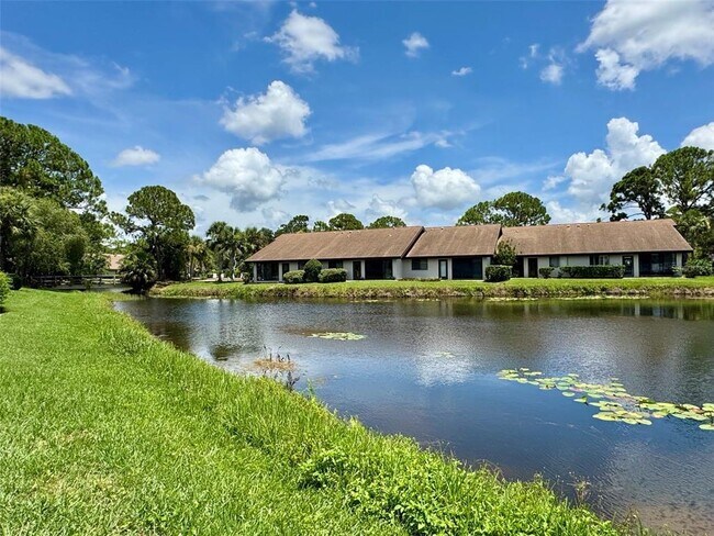 Building Photo - 5216 Lake Village Dr