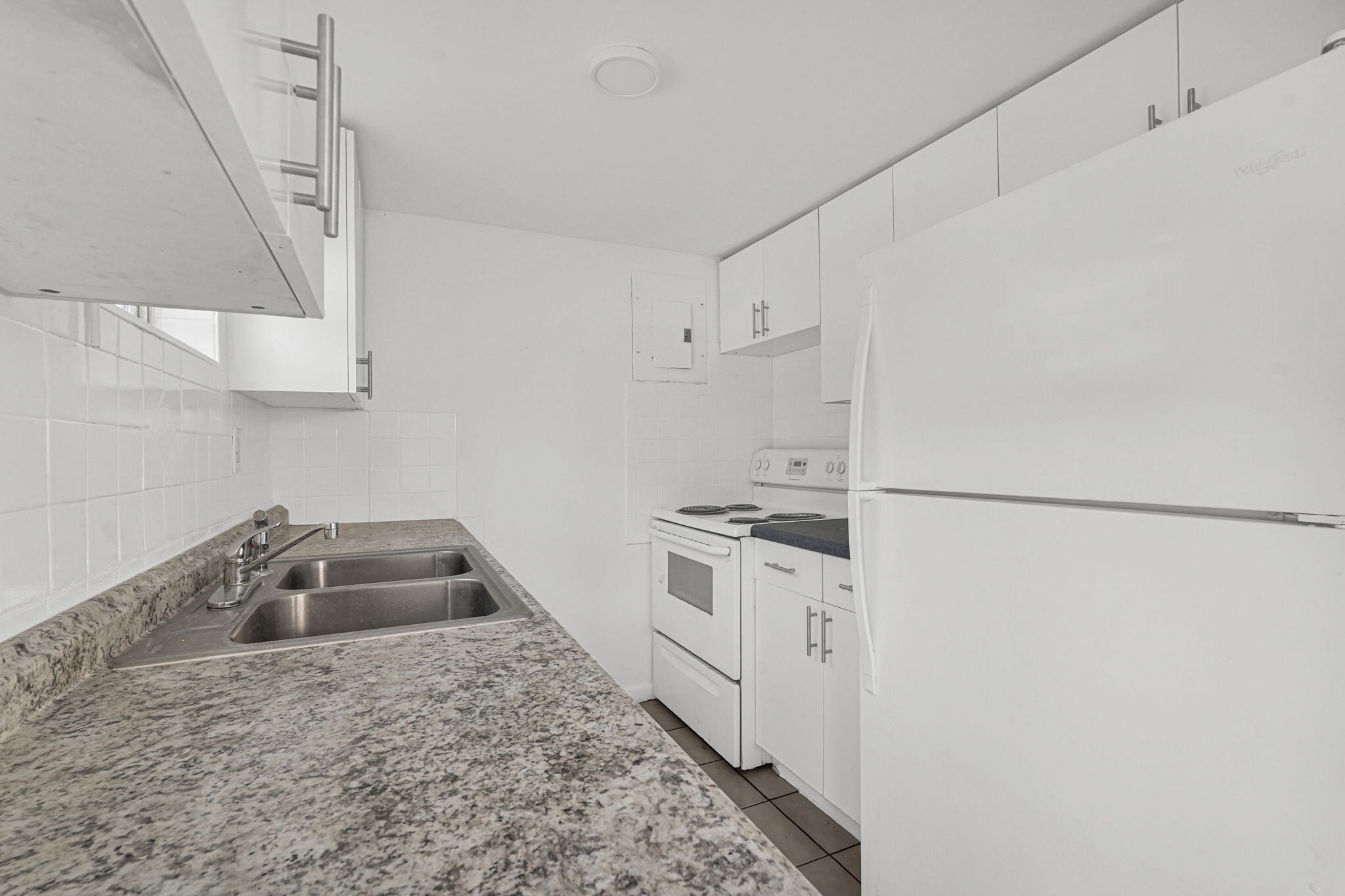 Building Photo - 8276 NE Miami Ct