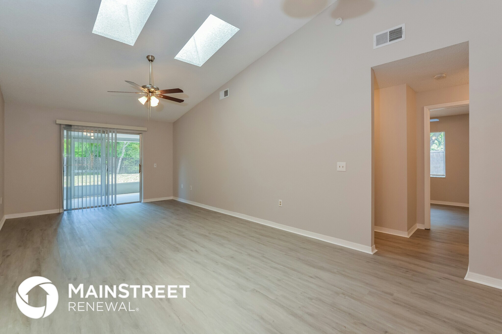 Building Photo - 3028 Winchester Dr