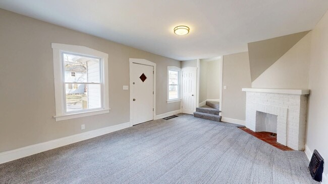 Building Photo - Cudell / West Boulevard Area - 3 bedroom/1...