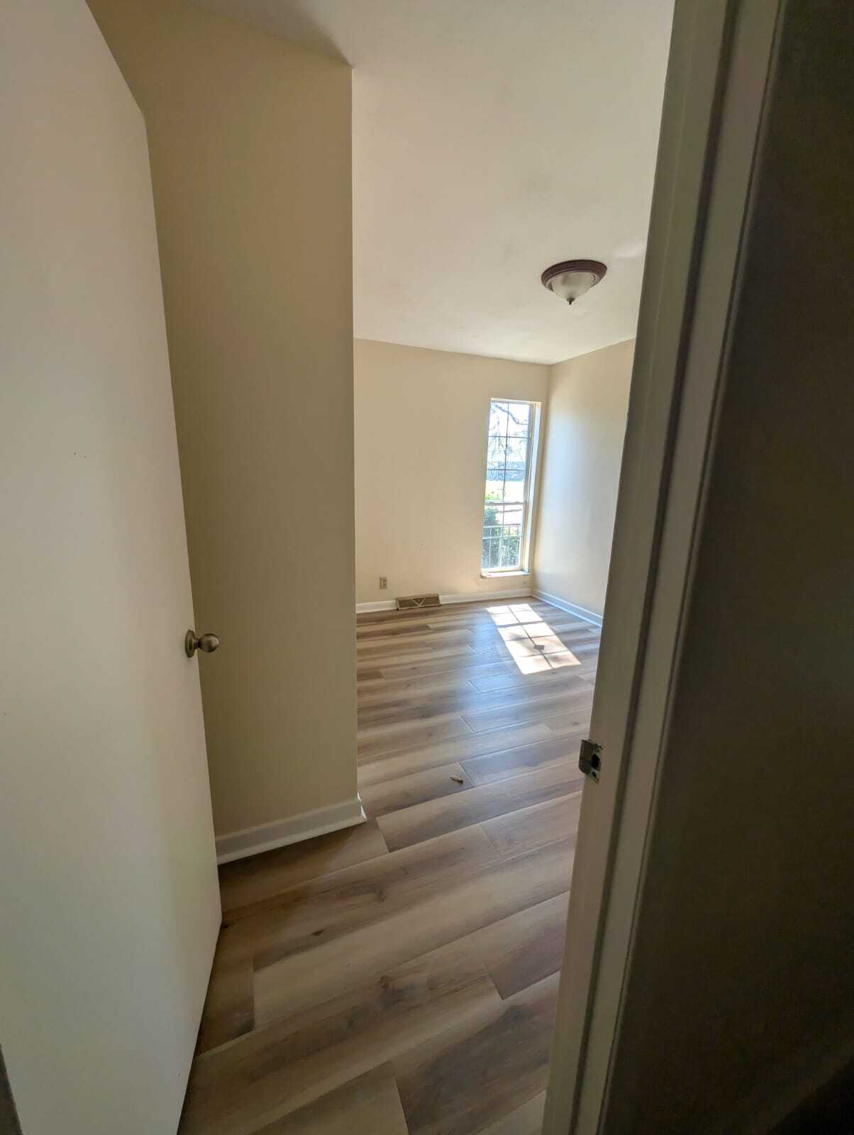 Building Photo - 9102 Woodpark Ln
