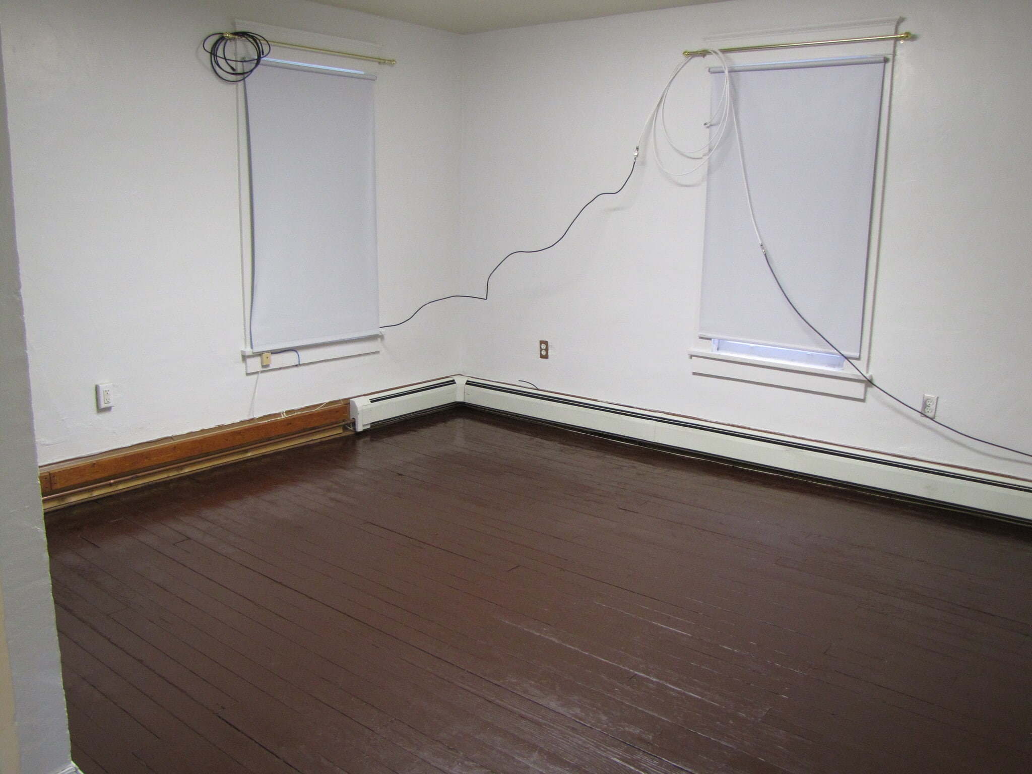 2d living - 311 S Burrowes St