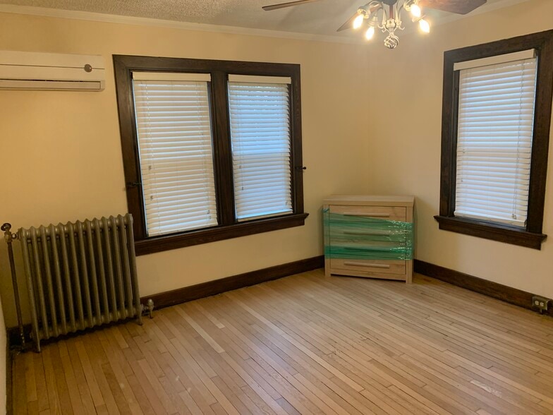 Master Bedroom - 1205 Cornell Dr