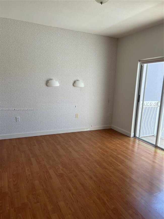 Building Photo - 11521 NW 79th Ln