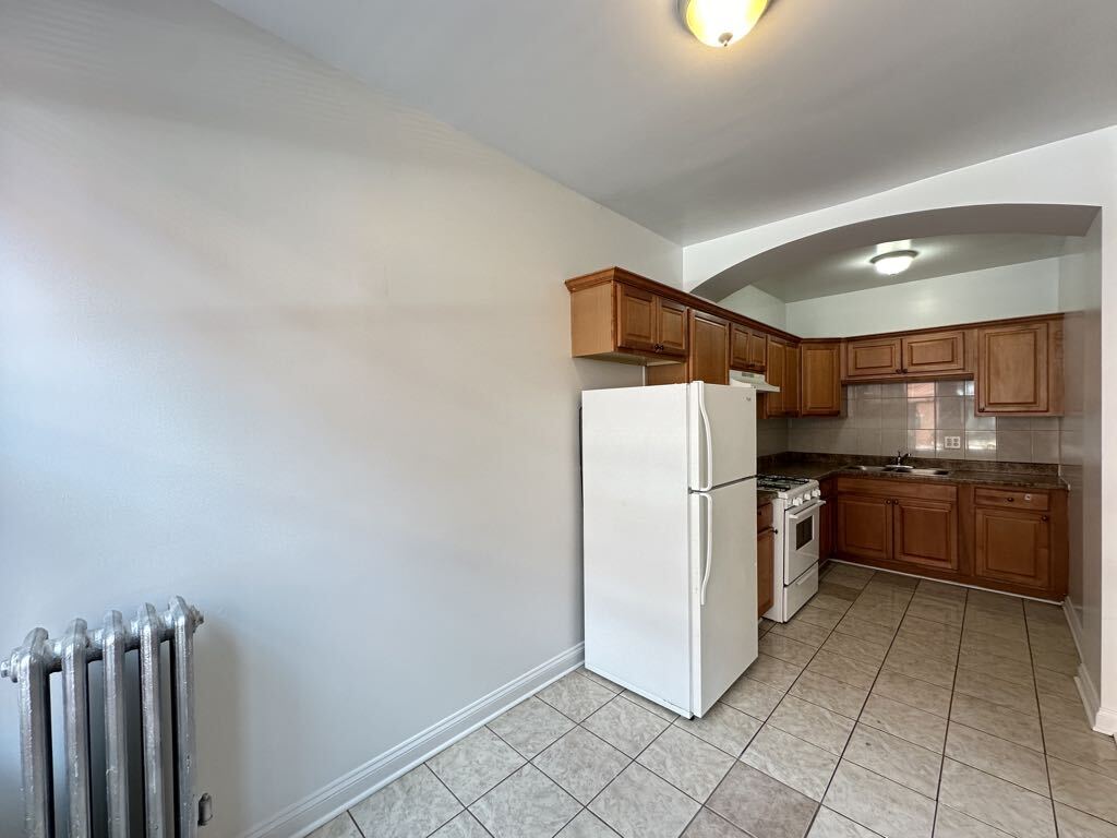 Building Photo - 2737 N Spaulding Ave