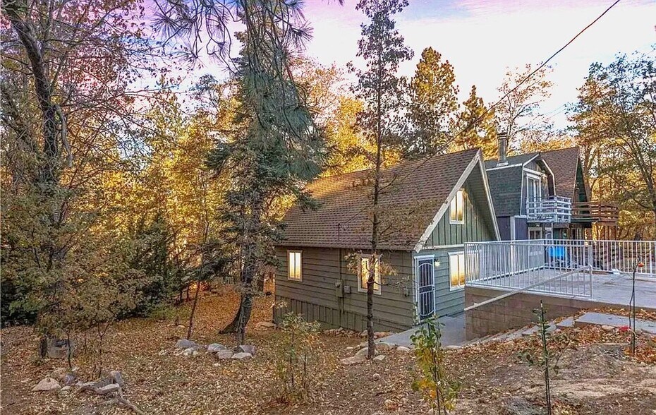 Primary Photo - 2418 Fir Dr