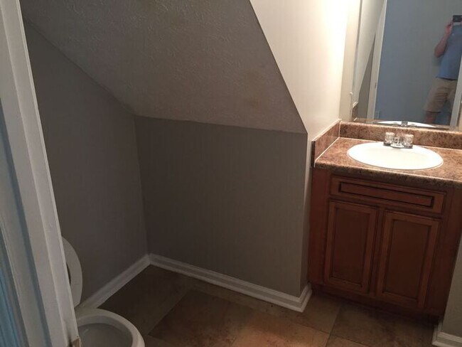 Building Photo - Charming 3-Bedroom Home in College Park – ...