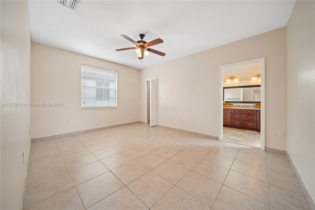 Building Photo - 12543 SW 119th Pl