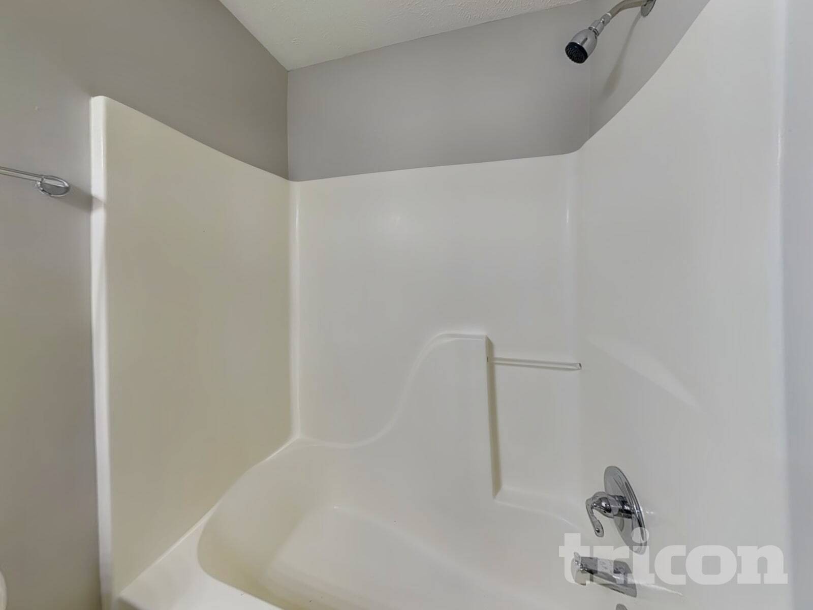 Building Photo - 784 Kingston Cir