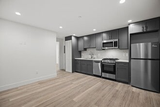 Building Photo - Sawtelle Pearl by Wiseman