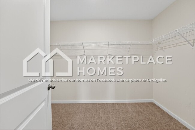Building Photo - 1675 Pebblestone Ct