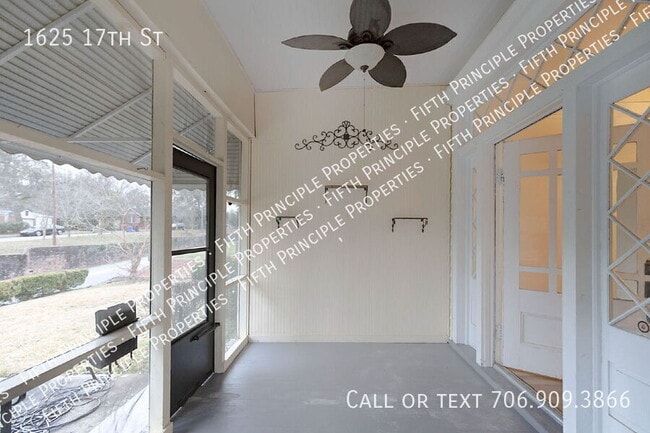 Building Photo - 1625 17th St