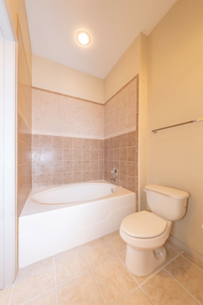 Building Photo - 1441 East St