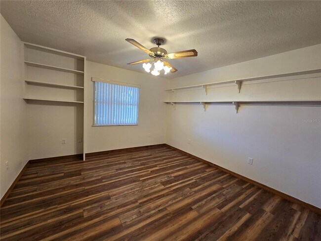 Building Photo - 2991 Biron Rd