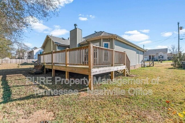 Building Photo - 1630 Lillian Cir