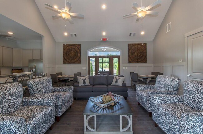 Building Photo - 4006 Glendianne Wy