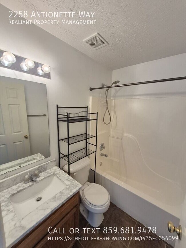 Building Photo - 2258 Antionette Way-