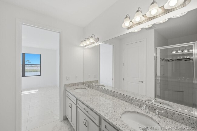 Building Photo - 13528 Starkissed Ln
