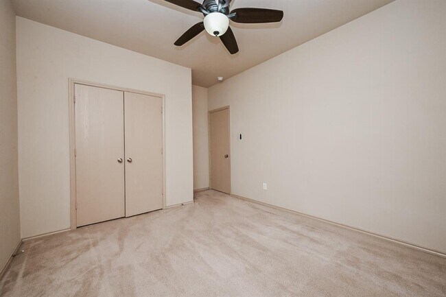 Building Photo - 20603 Flintoff Ln