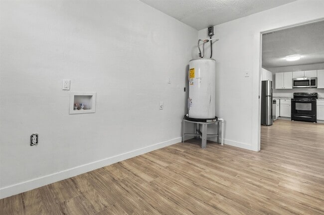 Building Photo - 3540 Burton Ave