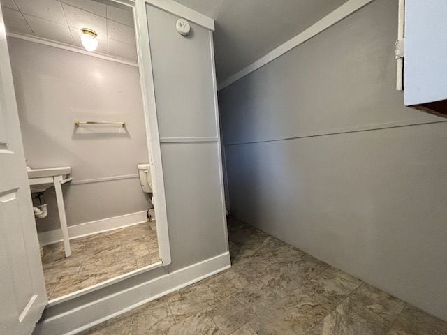 Building Photo - 110 McBroom St