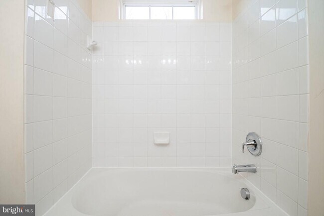 Building Photo - 1169 Coulbourn Cor