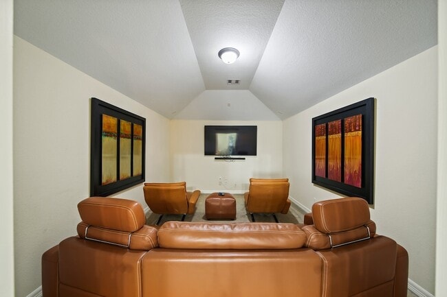 Building Photo - 16919 Talisker Ct