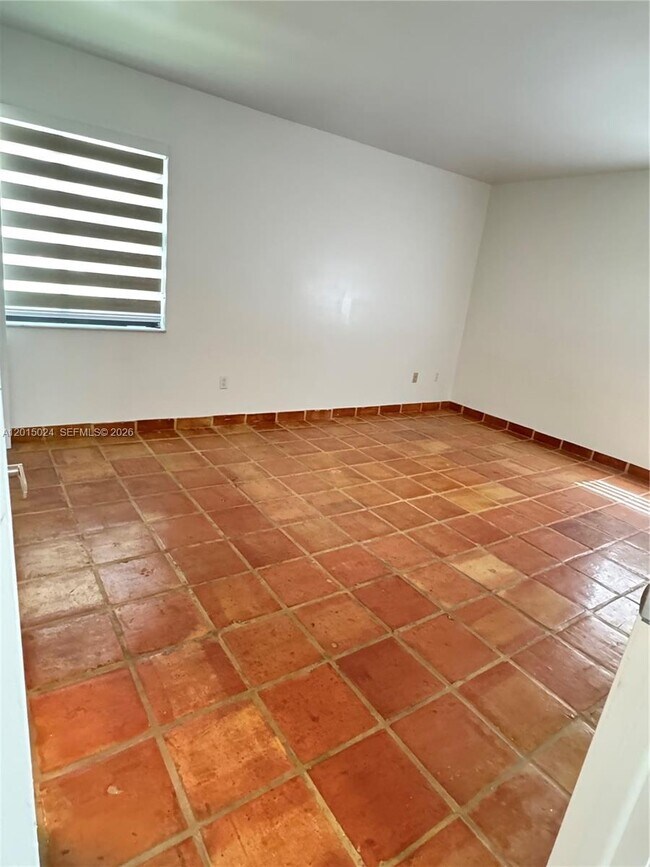 Building Photo - 8999 SW 123rd Ct