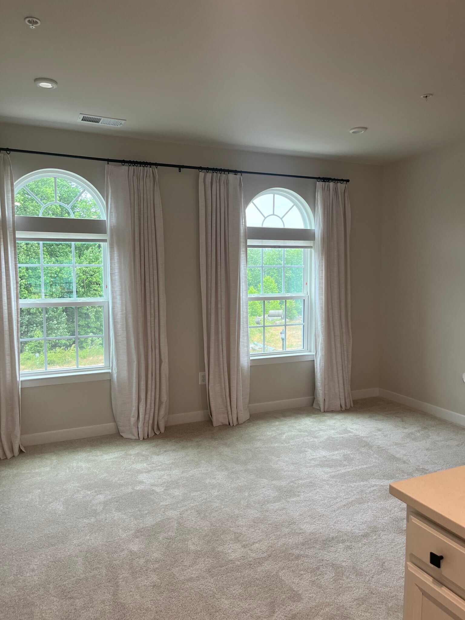 Dining Room - 10810 Presidential Pky