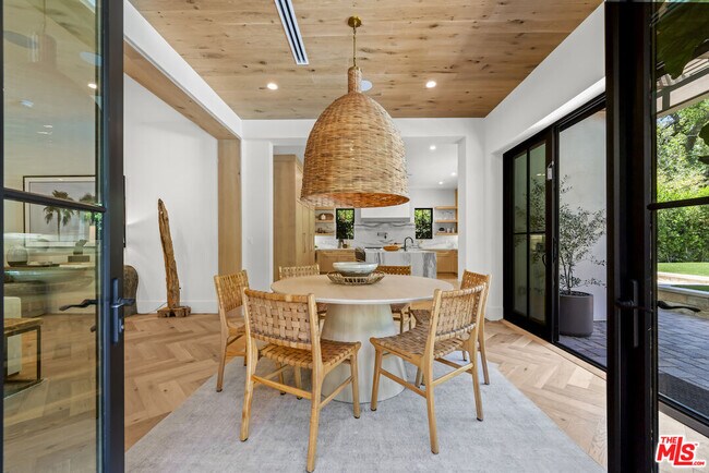 Building Photo - 12527 Huston St